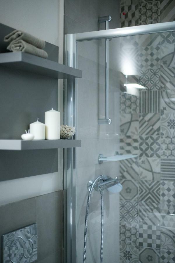Domus Blu Parma Hotel Bagian luar foto